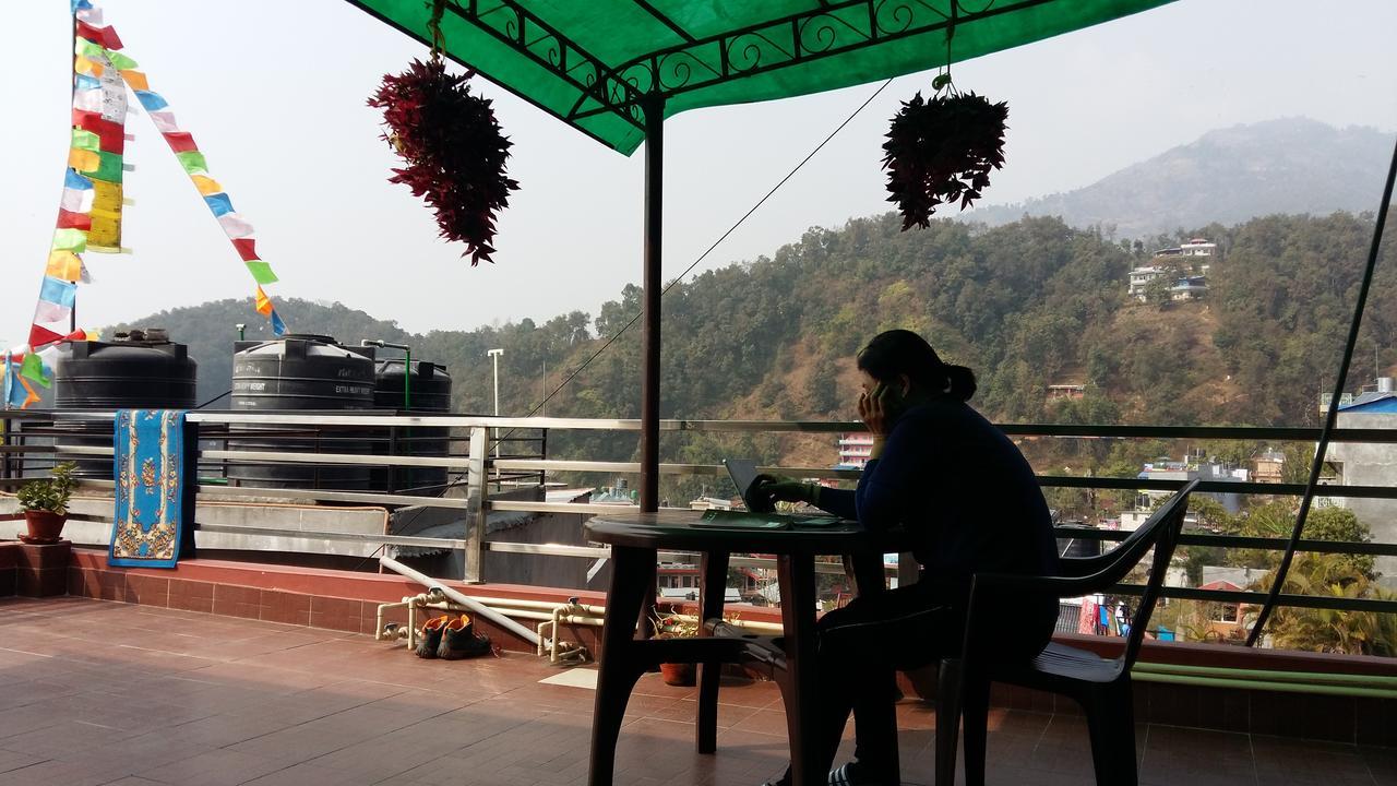 Hotel Bhadrakali Pokhara Inn Dış mekan fotoğraf