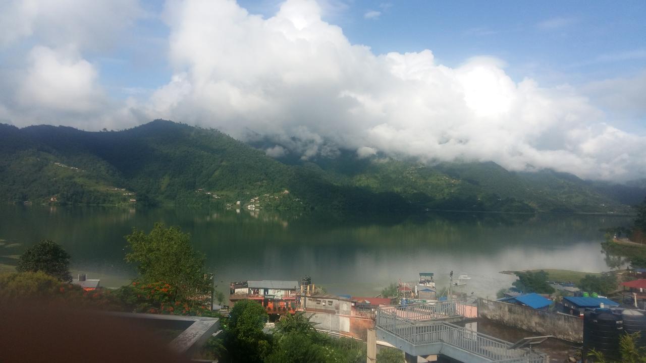 Hotel Bhadrakali Pokhara Inn Dış mekan fotoğraf