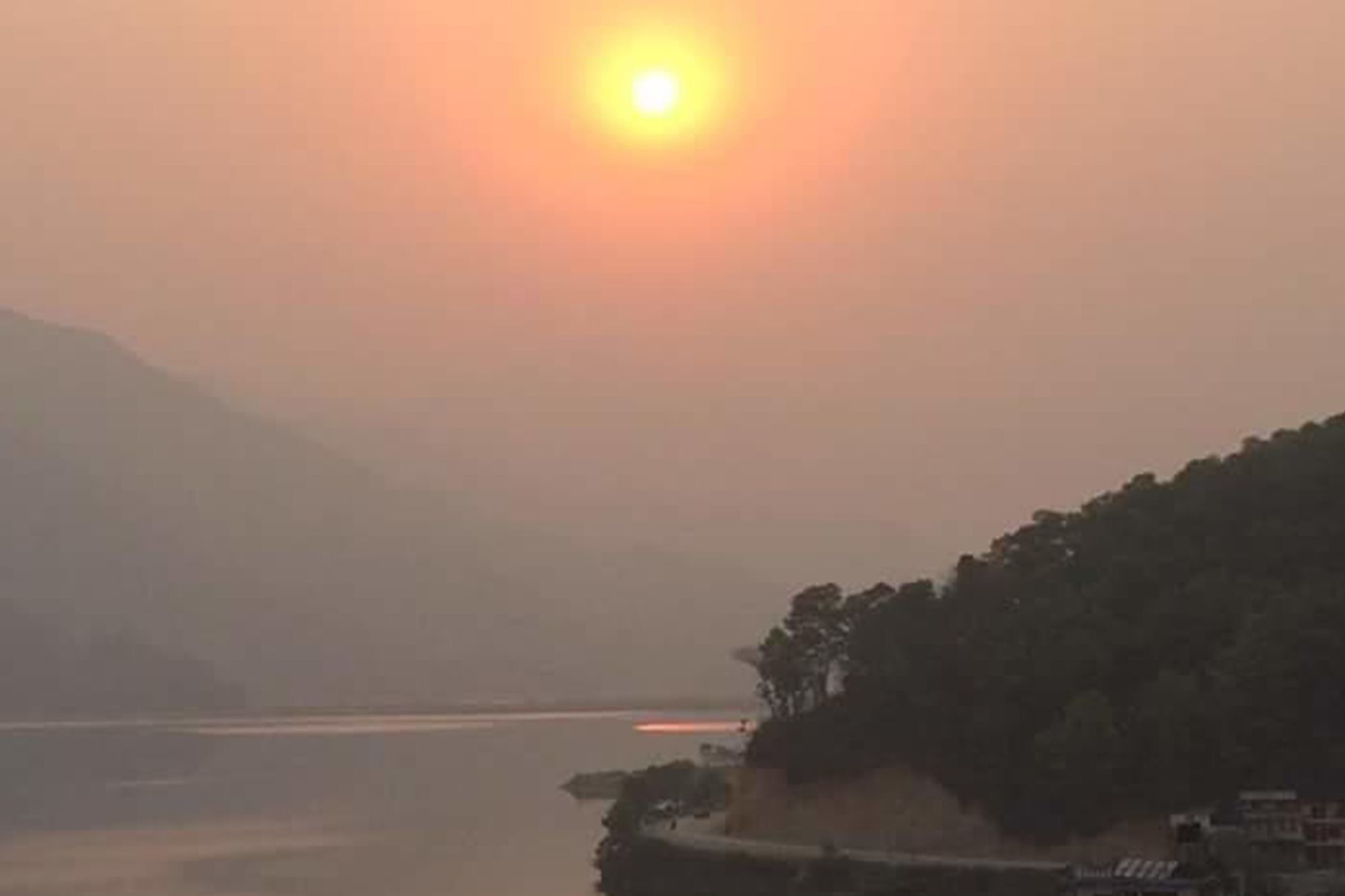 Hotel Bhadrakali Pokhara Inn Dış mekan fotoğraf
