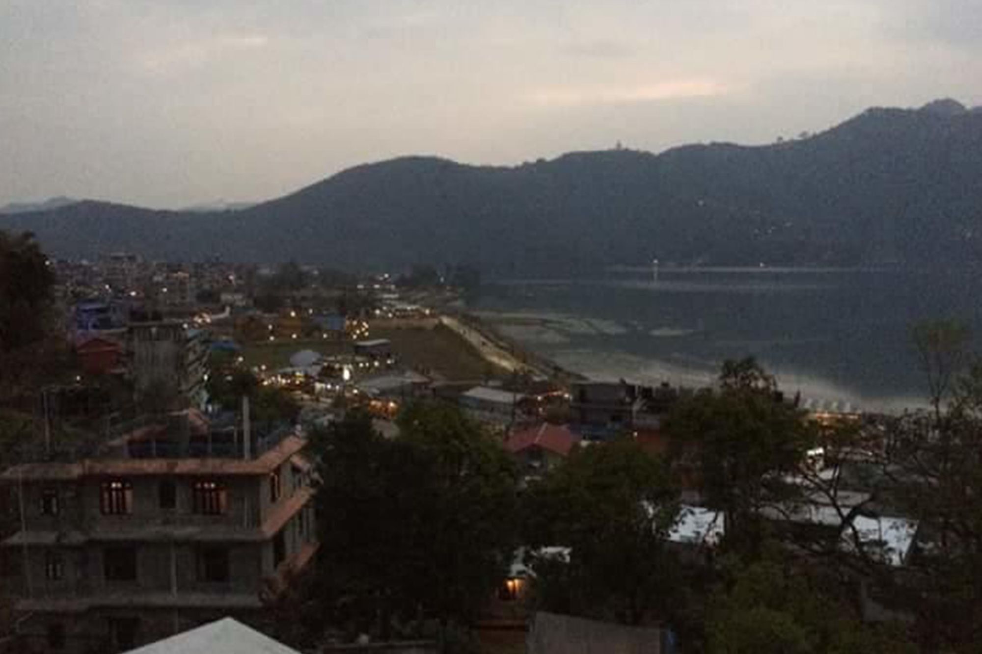 Hotel Bhadrakali Pokhara Inn Dış mekan fotoğraf